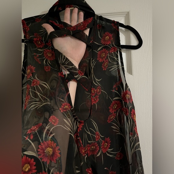 Cecico L-XL dark floral layering top button down dark aesthetic - Picture 4 of 8